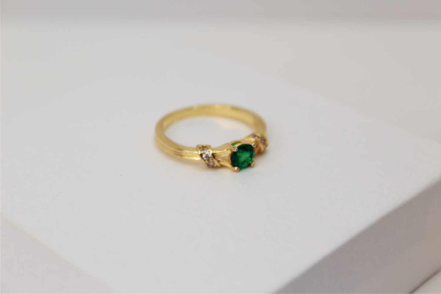 Round Halo Emerald Ring