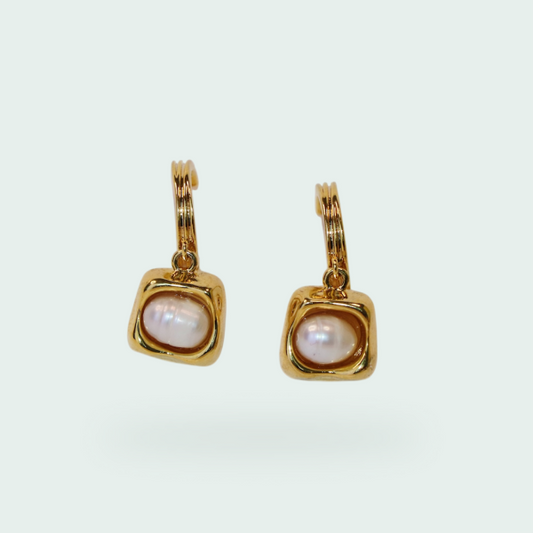 Golden Glow Pearl Earrings