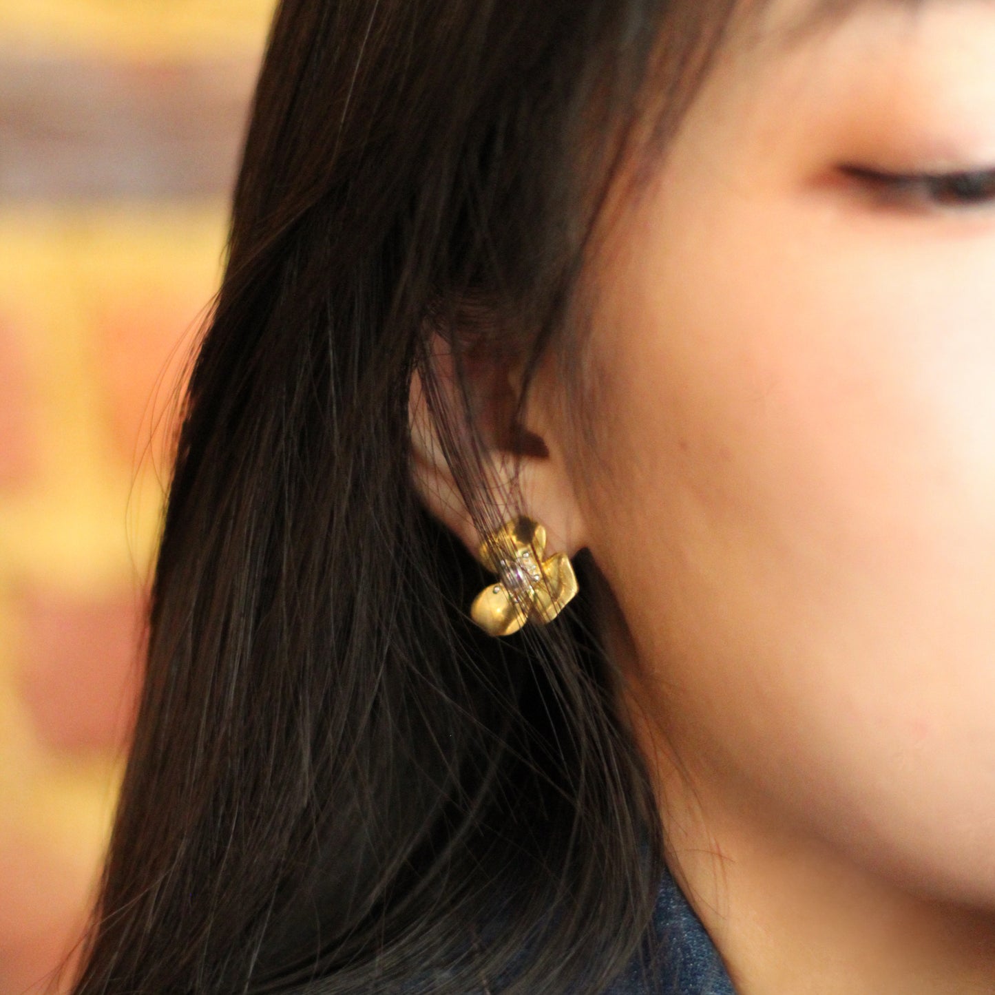 Lustrous Bloom Earrings - Gold