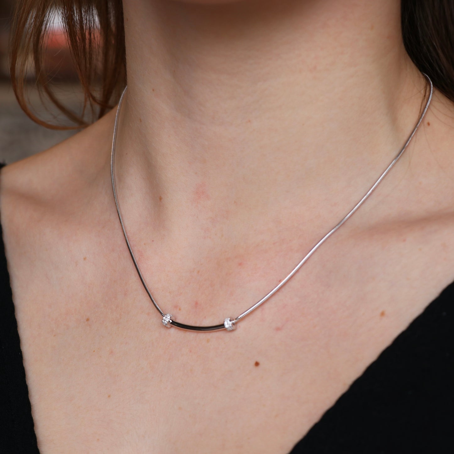 Sparkling Bar Necklace